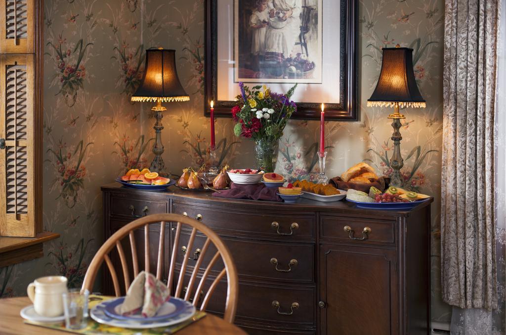 Harvest Moon Bed & Breakfast Нью Холланд Экстерьер фото